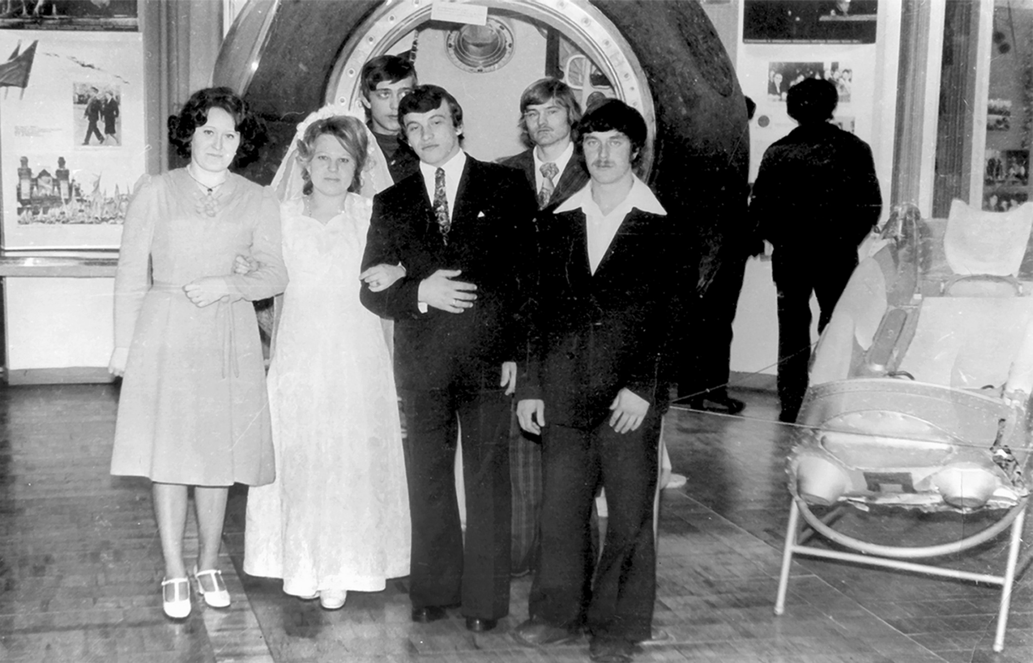Обязательное посещение музея в день свадьбы. 1970-е годы.